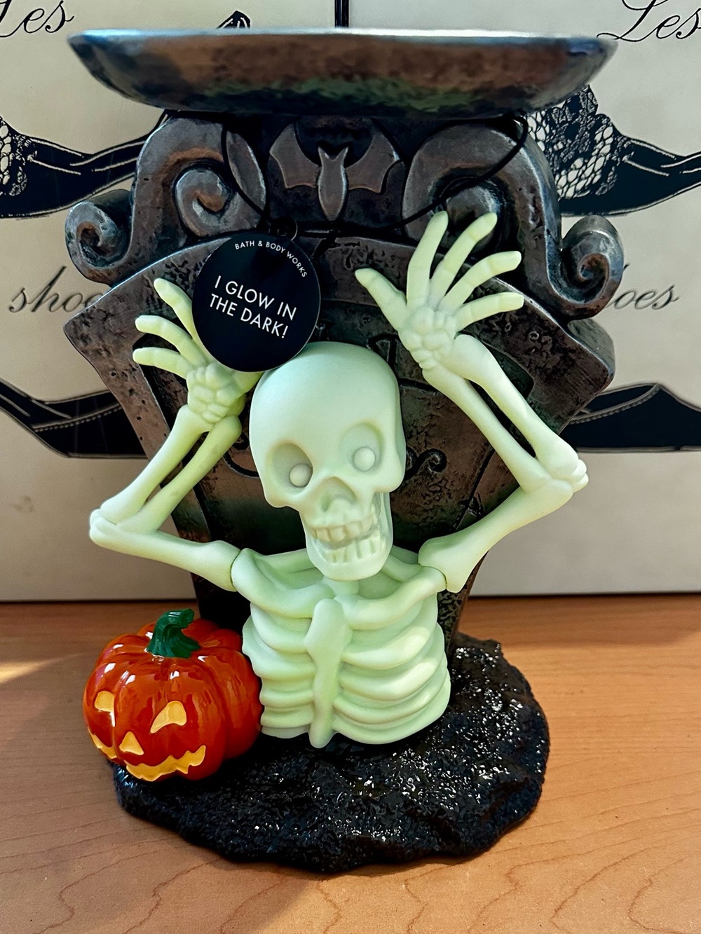 Bath & Body Works Glow In the Dark Skeleton BOO! pedestal 3-Wick Candle Holder